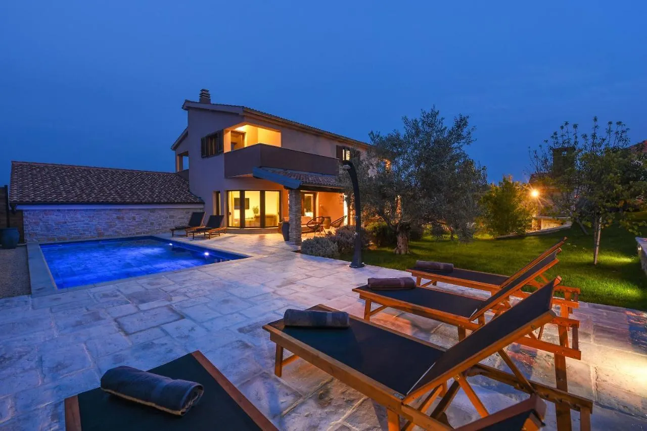 Villa Trabakul Zadarvillas Razanac Croatia