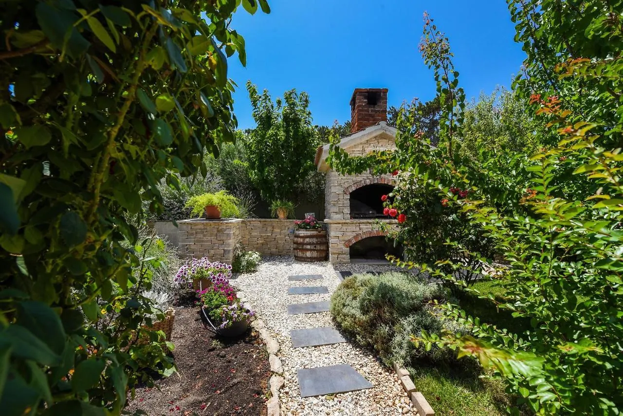 Villa Trabakul Zadarvillas Razanac Croatia