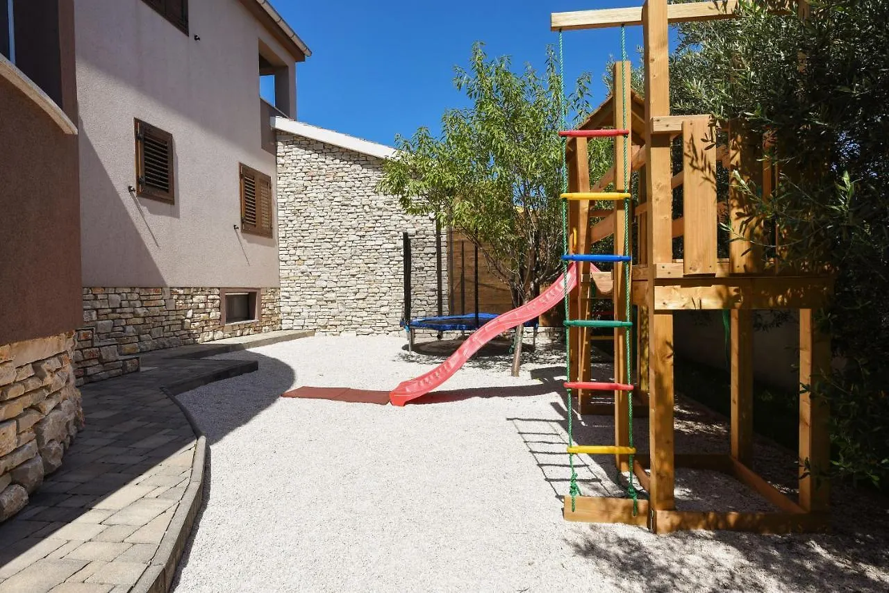 Villa Trabakul Zadarvillas Razanac Croatia